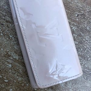 Louis vuitton 4 key holder